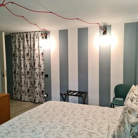 Palazzo Lagioia 2: Prestigioso Miniappartamento Apartment