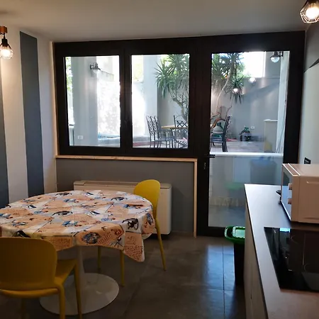 Apartment Palazzo Lagioia 2: Prestigioso Miniappartamento Triggiano