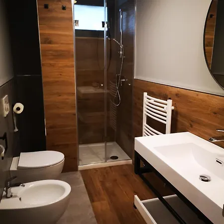 Palazzo Lagioia 2: Prestigioso Miniappartamento * Triggiano